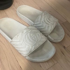 White gucci slides size 7